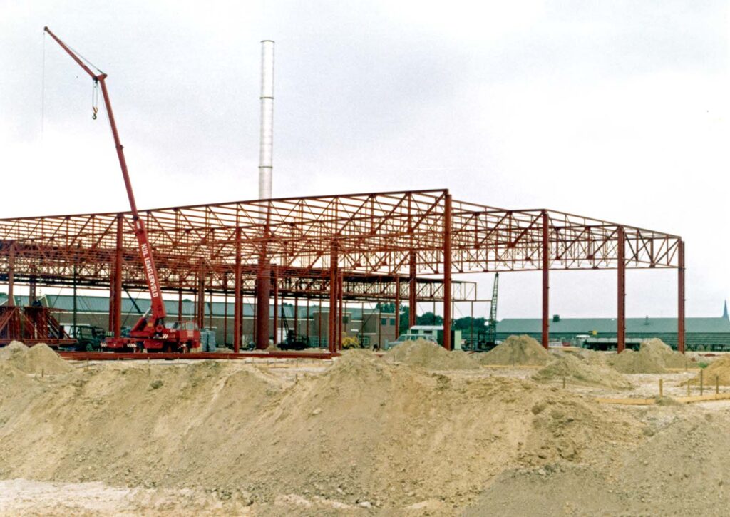 043 Montage NIJL Geconstrueerde Liggers Voor Verto Tapijtfabriek Steenwijk 1