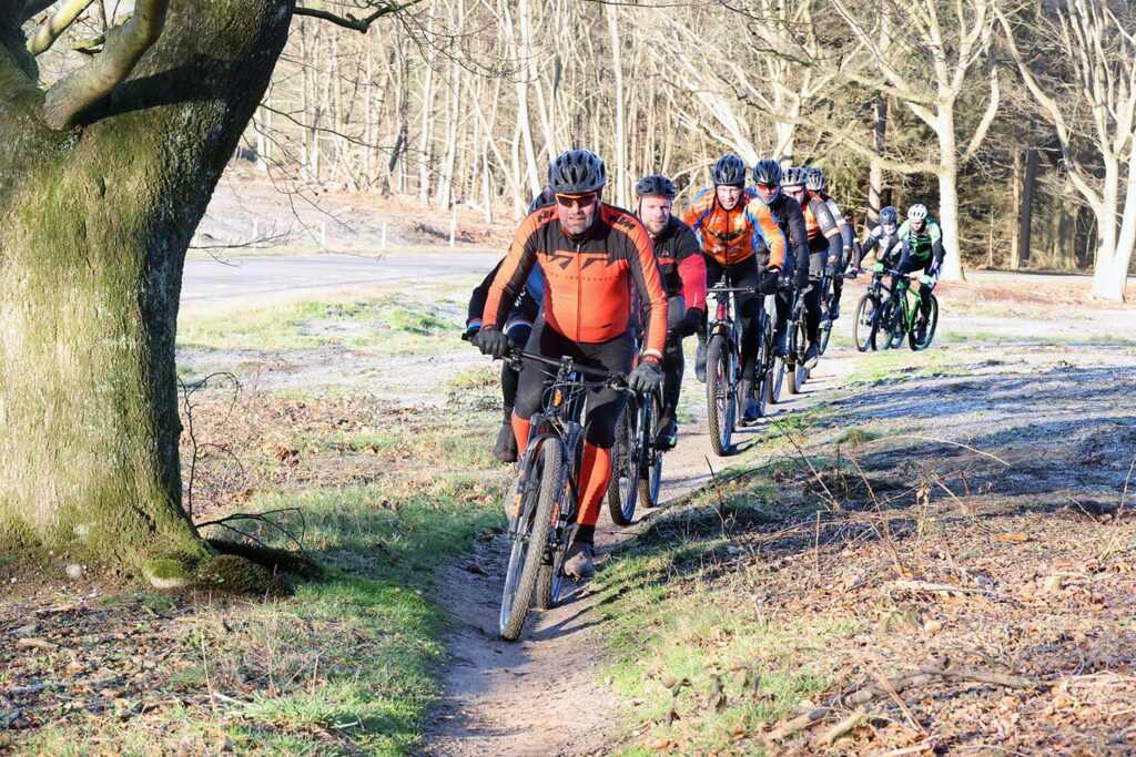 Start Lemelerberg Lemeler Esch (42) Klein