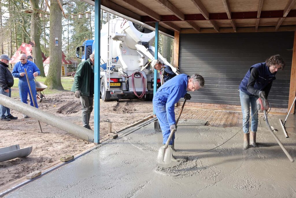 Storten Betonvloer Groepsruimte Natuurlijk Heidepark (29) Klein