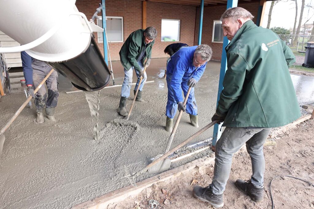 Storten Betonvloer Groepsruimte Natuurlijk Heidepark (36) Klein