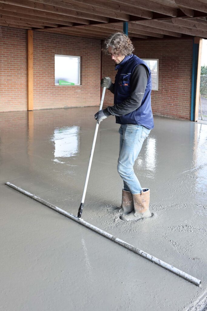 Storten Betonvloer Groepsruimte Natuurlijk Heidepark (47) Klein