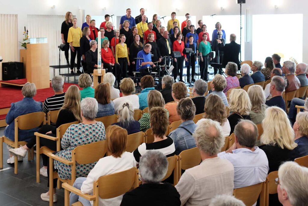 23 09 24 Gospelkoor Brugkerk 008 Klein