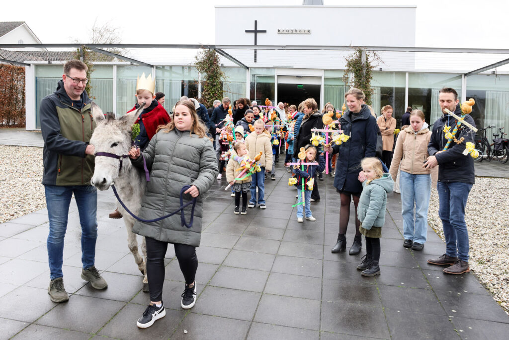 Palmpasen Bij De Brugkerk (39)