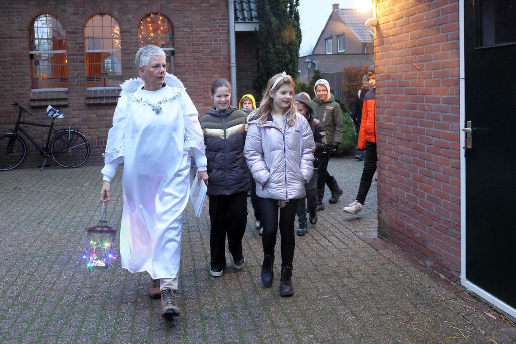 Kerstwandeling Met Engel Gabriel (17)