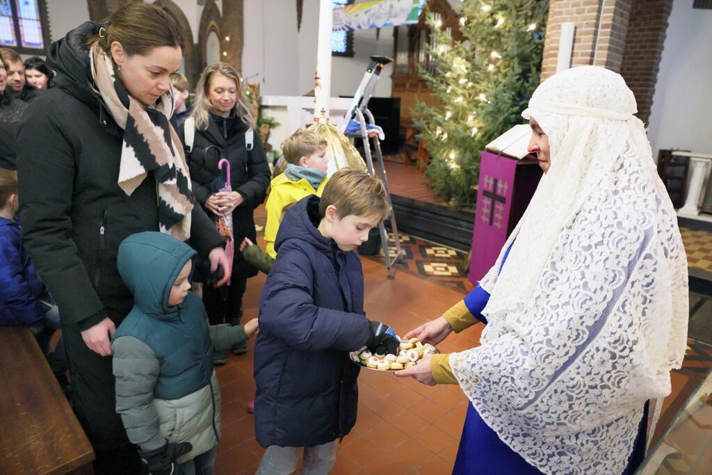 Kerstwandeling Met Engel Gabriel (3)
