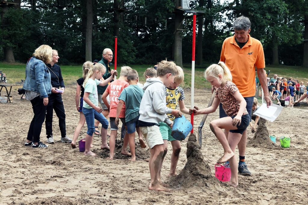 Modderdag Bij Natuurlijk Heidepark (2)