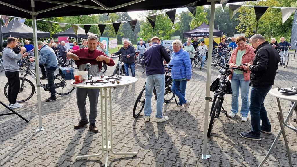 Spiegel Aan Fiets Hans (8)