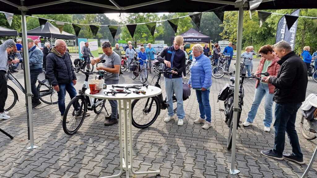 Spiegel Aan Fiets Hans (9)