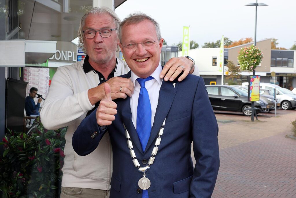 Overhandiging 1e Lemelervelder (8)