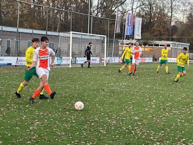 Zwaarbevochten winst op Overwetering; 1-0