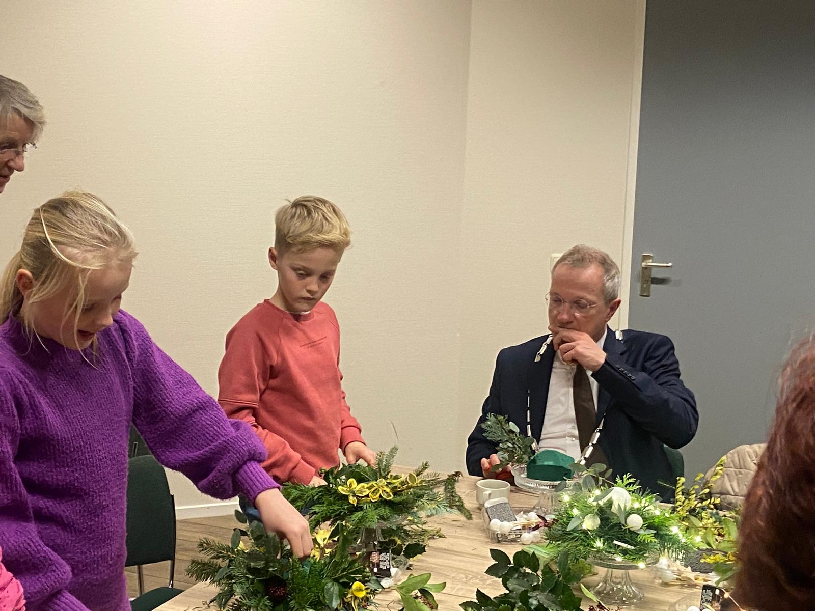 kerstukje maken kinderactiviteit