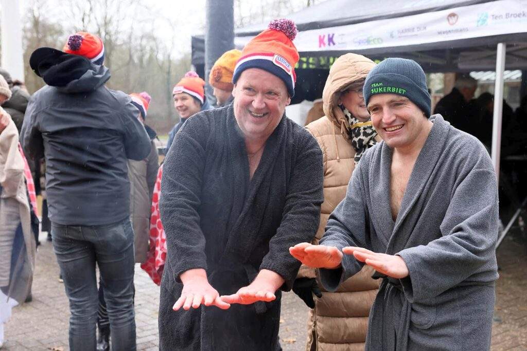 Nieuwjaarsduik 2026 Heidepark Foto Hans Heerink (46)