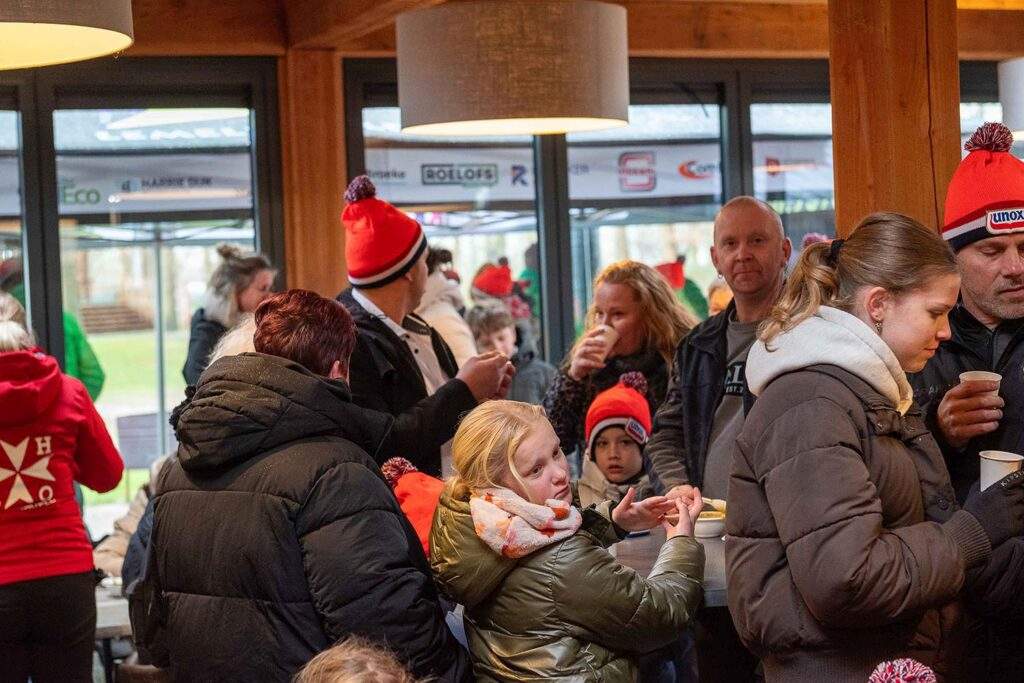 Nieuwjaarsduik 2026 Heidepark Foto Hans Jansen (21)